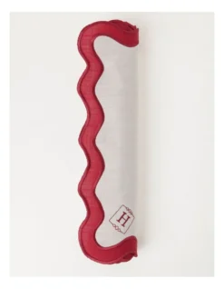Heritage Florence Scalloped Edge Table Runner In Red And White -Homeware Haven Shop 866999440 4 720x928