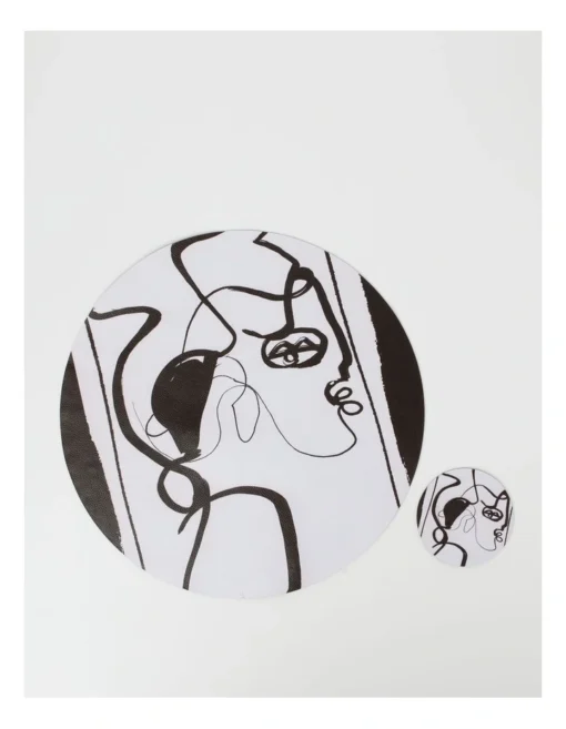 Leather Look Placemat Faces In Black And White Round -Homeware Haven Shop