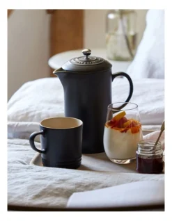 Le Creuset Mug 350ml In Satin Black -Homeware Haven Shop 934244650 4 720x928
