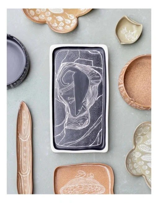 Robert Gordon X Juluwarlu Footed Tray Black -Homeware Haven Shop