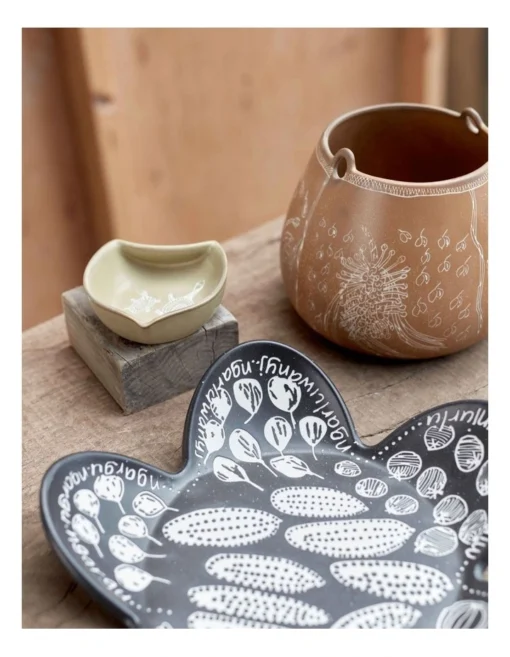 Robert Gordon X Juluwarlu Teardrop Bowl In Tan -Homeware Haven Shop